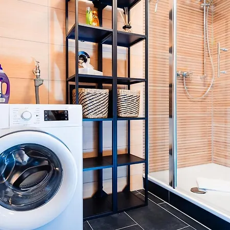 Bee Design Nespresso Kueche Parkplaetze Ps5 * Aix-la-Chapelle