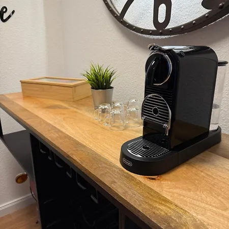 Bee Design Nespresso Kueche Parkplaetze Ps5 Διαμέρισμα