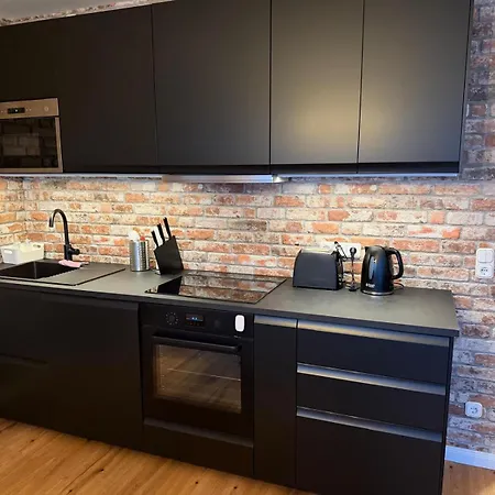 Διαμέρισμα Bee Design Nespresso Kueche Parkplaetze Ps5 *