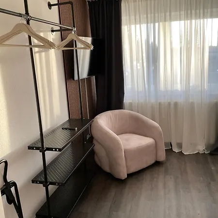 דירה Bee Design Nespresso Kueche Parkplaetze Ps5