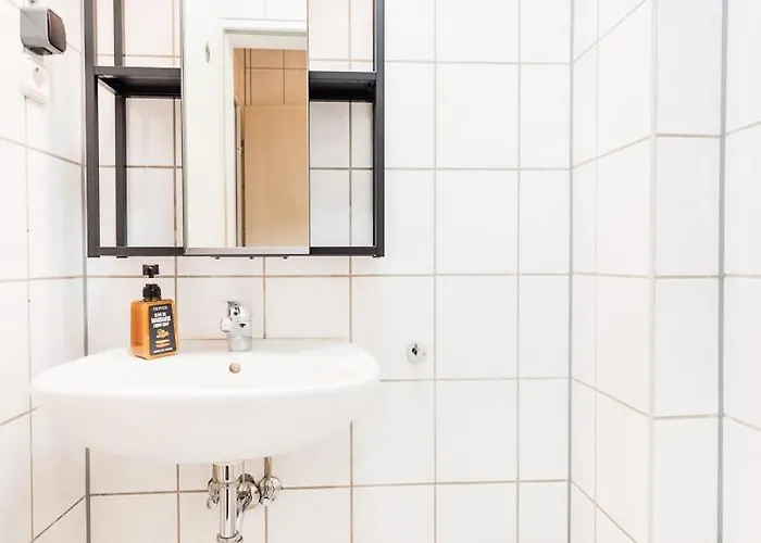 Bee Design Nespresso Kueche Parkplaetze Ps5 Ахен